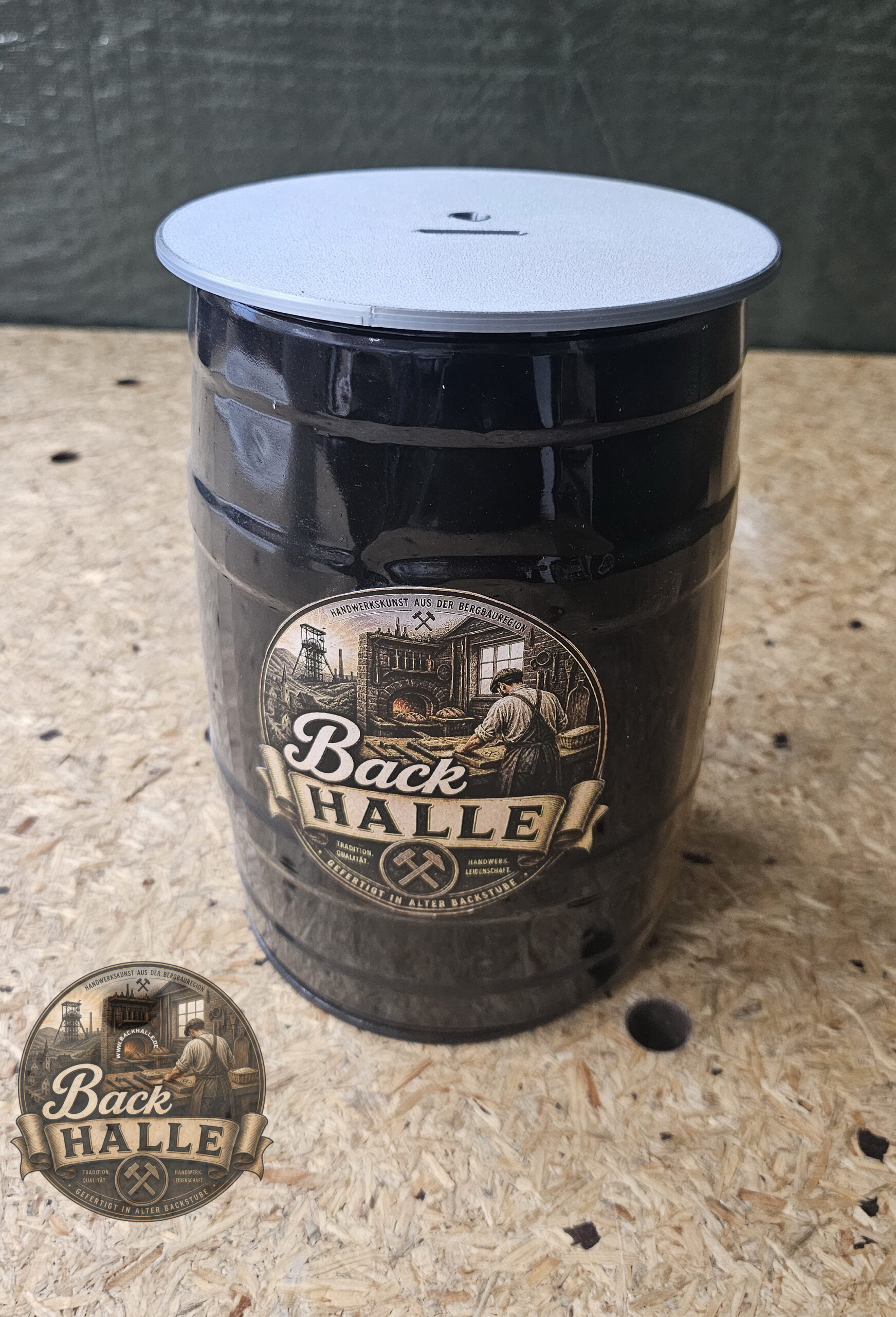 P003 · Erst Bierfass, jetzt Sparfass